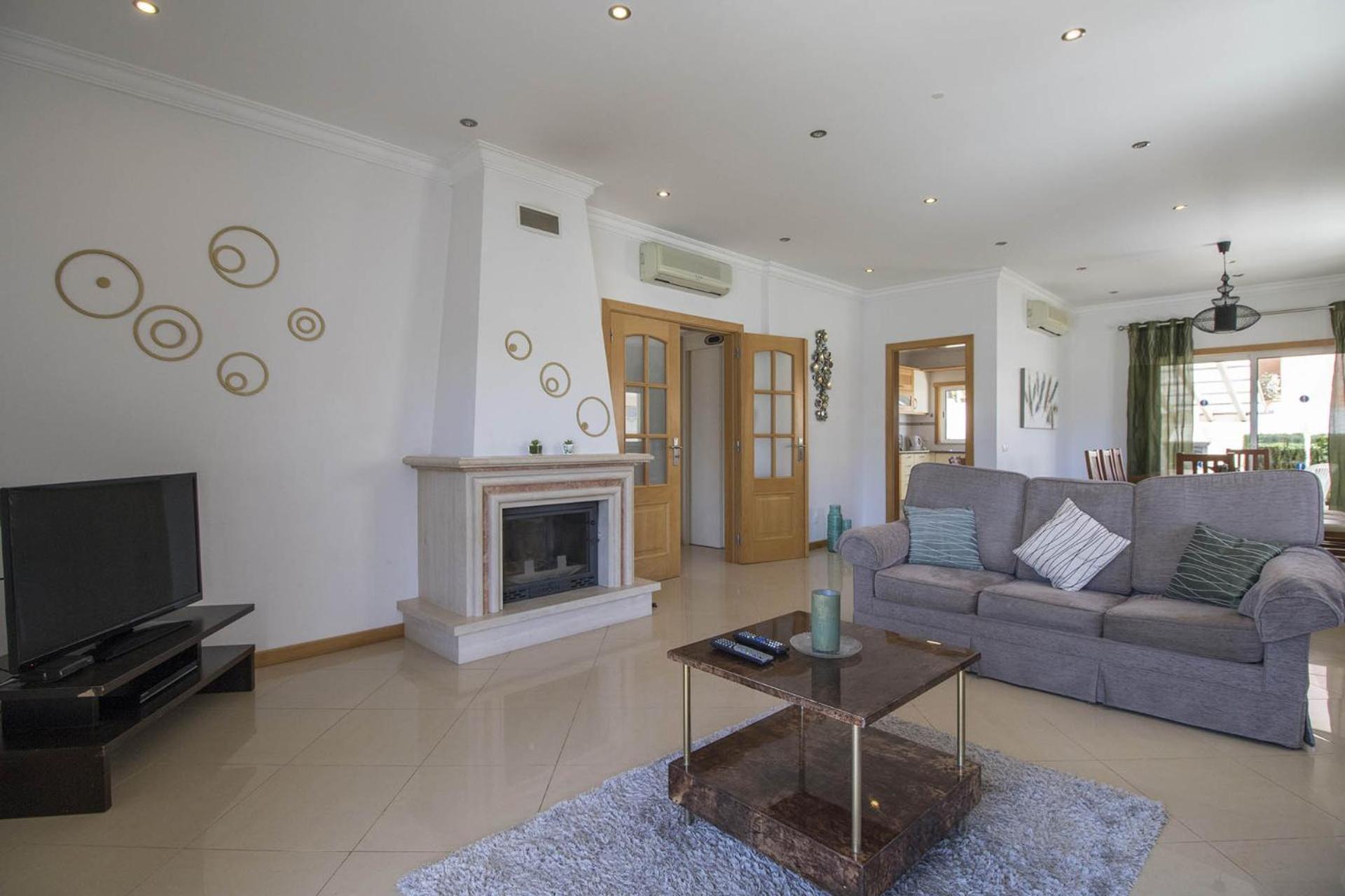 Villa Maresia Patroves Exterior photo